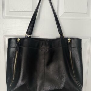 Tory Burch- Authentic